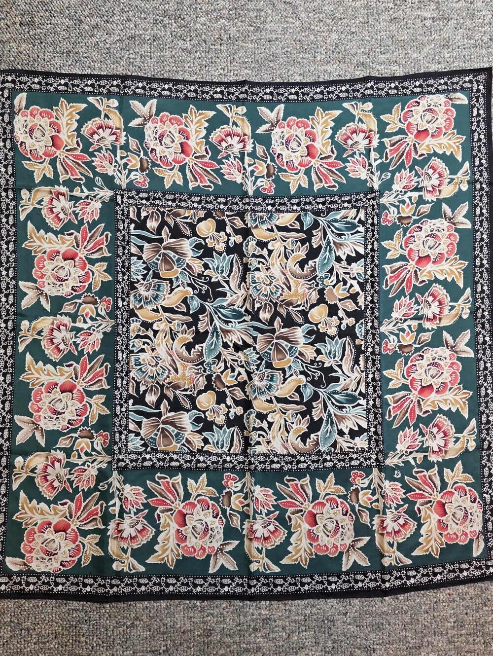 New York Studio Deluxe Floral Square Silk Scarf